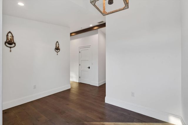 105 W Tarpon Lane, Jupiter, FL 33477