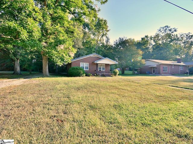 239 Eastbrook Drive, Woodruff, SC 29388