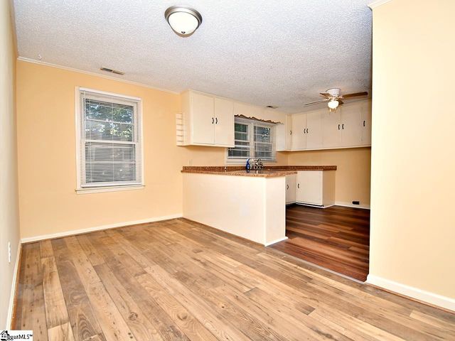 239 Eastbrook Drive, Woodruff, SC 29388