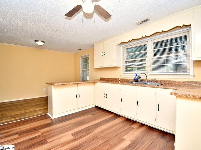 239 Eastbrook Drive, Woodruff, SC 29388