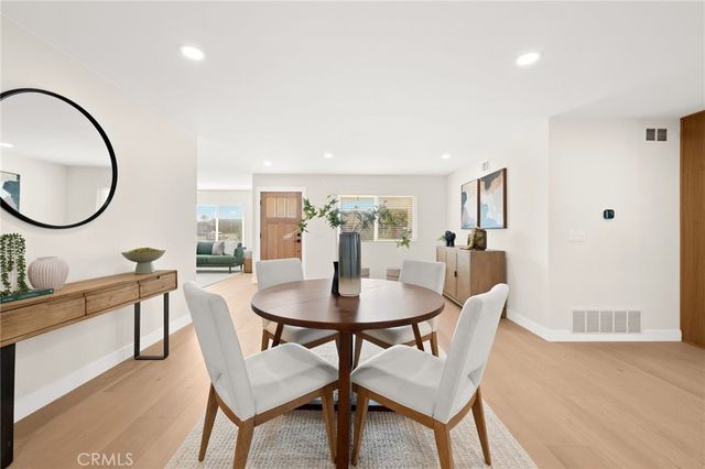 2201 E Oakmont, Orange, CA 92867