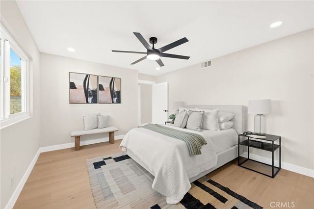 2201 E Oakmont, Orange, CA 92867