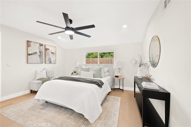 2201 E Oakmont, Orange, CA 92867