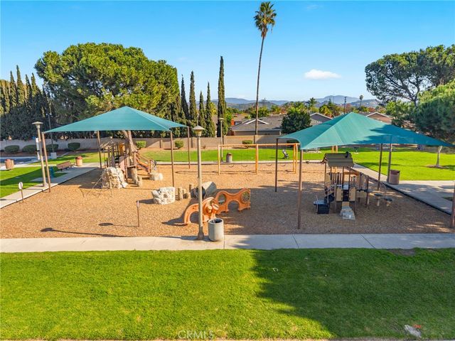 2201 E Oakmont, Orange, CA 92867