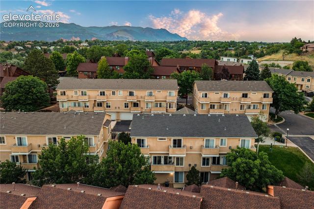 1479 Madison Ridge Heights B, Colorado Springs, CO 80904