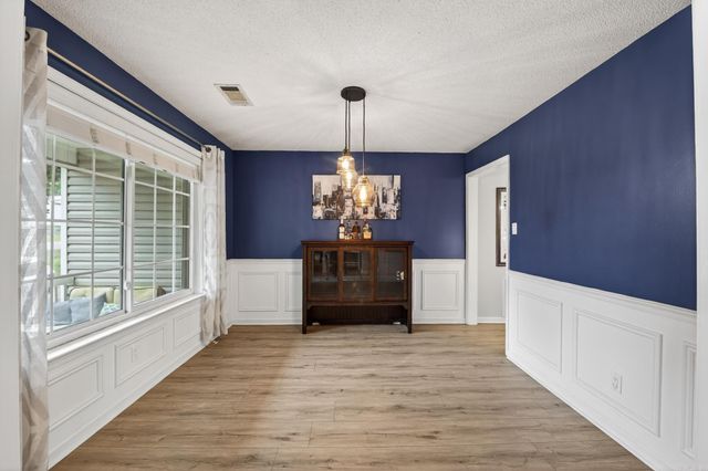12 N Sunland Drive, Cabot, AR 72023