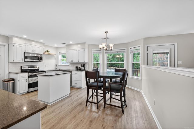 12 N Sunland Drive, Cabot, AR 72023