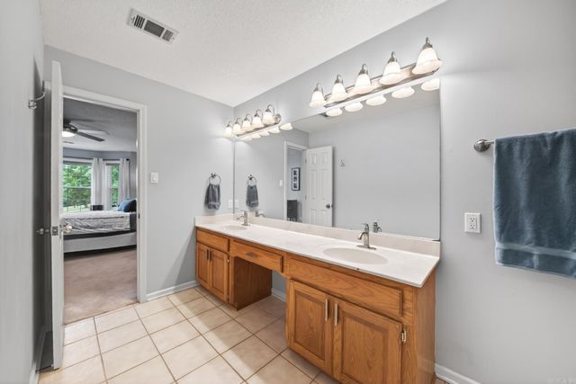 12 N Sunland Drive, Cabot, AR 72023