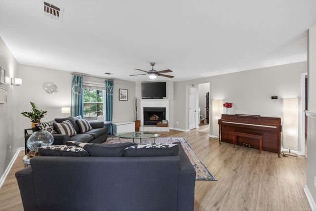 12 N Sunland Drive, Cabot, AR 72023