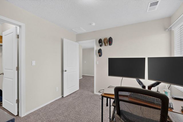1729 Valle Vista Road NW, Los Lunas, NM 87031