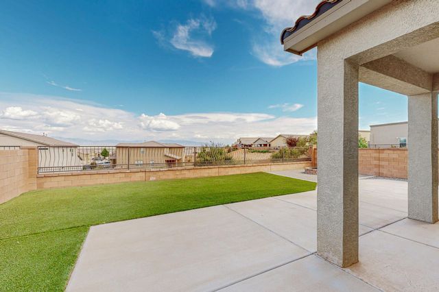 1729 Valle Vista Road NW, Los Lunas, NM 87031
