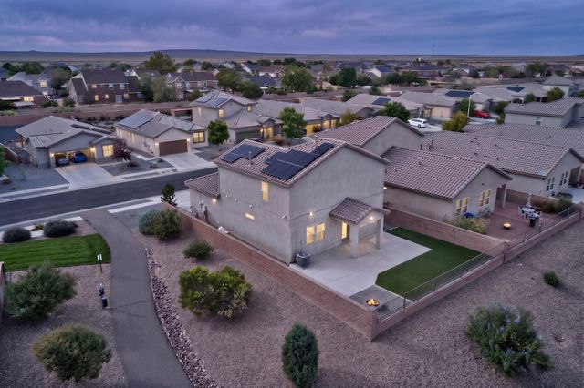 1729 Valle Vista Road NW, Los Lunas, NM 87031