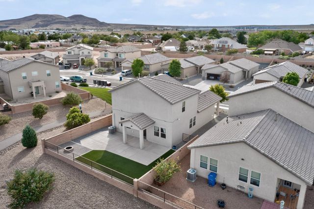 1729 Valle Vista Road NW, Los Lunas, NM 87031