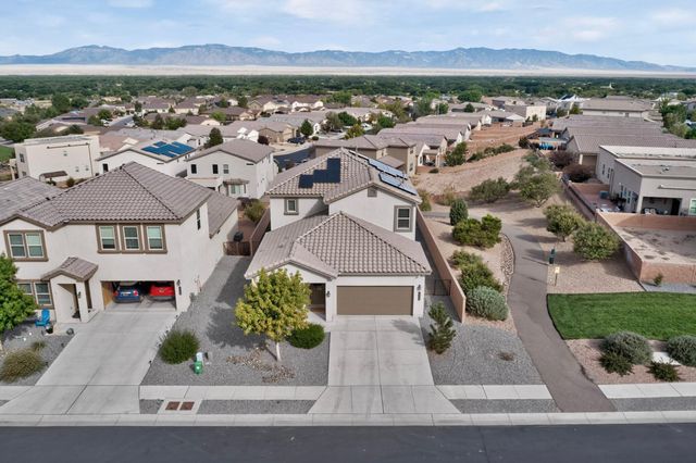1729 Valle Vista Road NW, Los Lunas, NM 87031