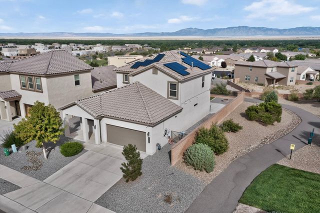 1729 Valle Vista Road NW, Los Lunas, NM 87031