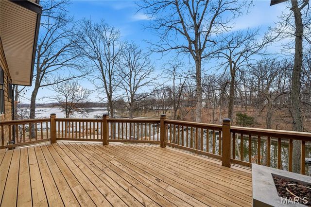 628 Beaver Court, Lake St Louis, MO 63367