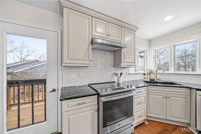 628 Beaver Court, Lake St Louis, MO 63367