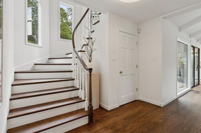 120 Deer Meadow Lane, Portola Valley, CA 94028