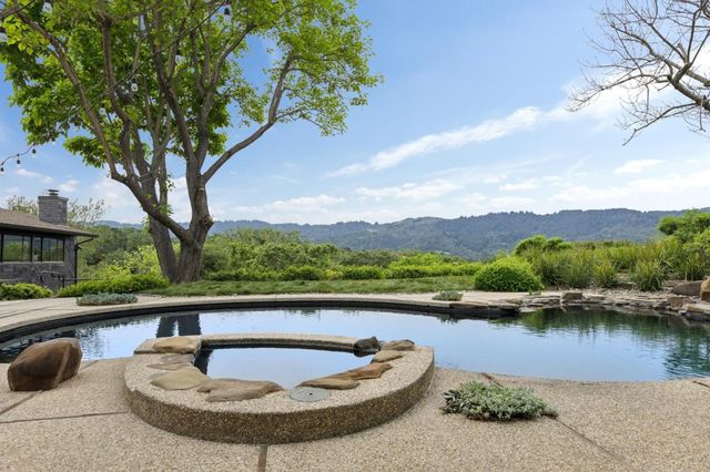 120 Deer Meadow Lane, Portola Valley, CA 94028
