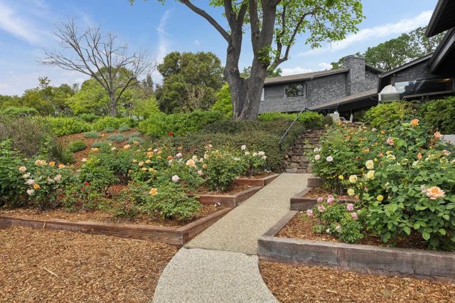 120 Deer Meadow Lane, Portola Valley, CA 94028