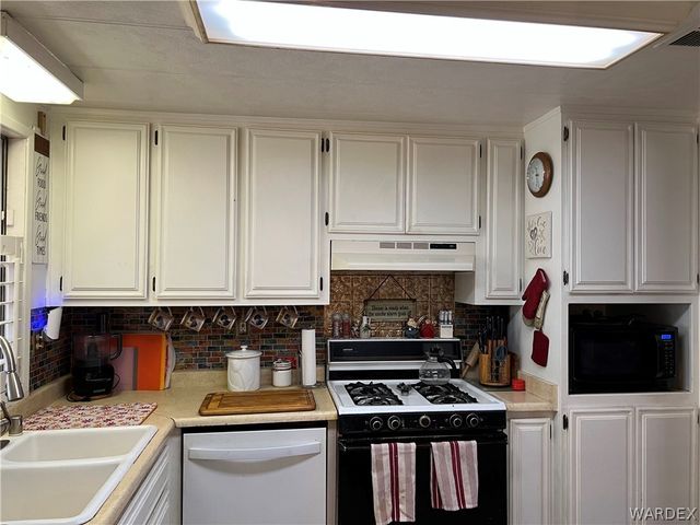 5675 S Ruby Street, Fort Mohave, AZ 86426