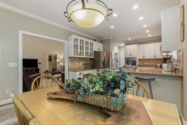 429 Grosvenor Drive, Raleigh, NC 27615