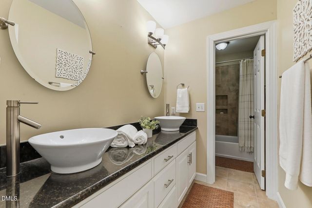 429 Grosvenor Drive, Raleigh, NC 27615