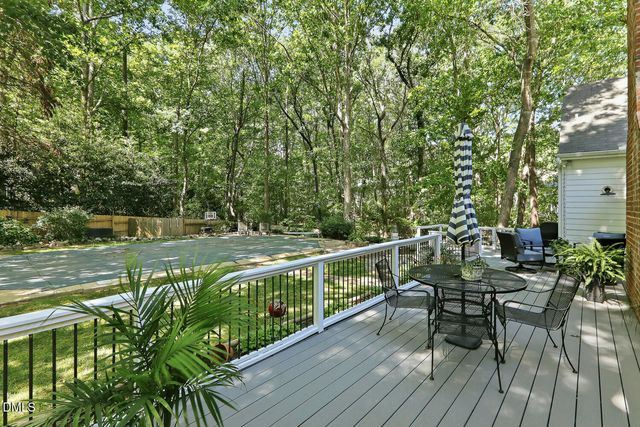 429 Grosvenor Drive, Raleigh, NC 27615