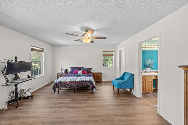 701 N 2nd Street, Cranfills Gap, TX 76637