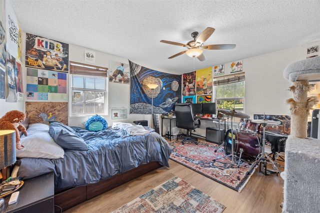 701 N 2nd Street, Cranfills Gap, TX 76637