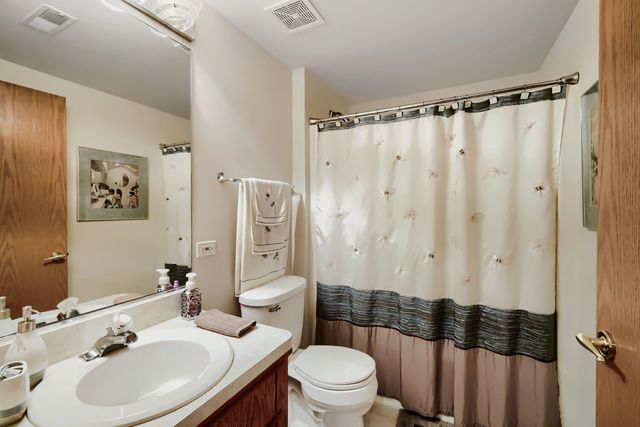 11535 Settlers Pond Way 2C, Orland Park, IL 60467