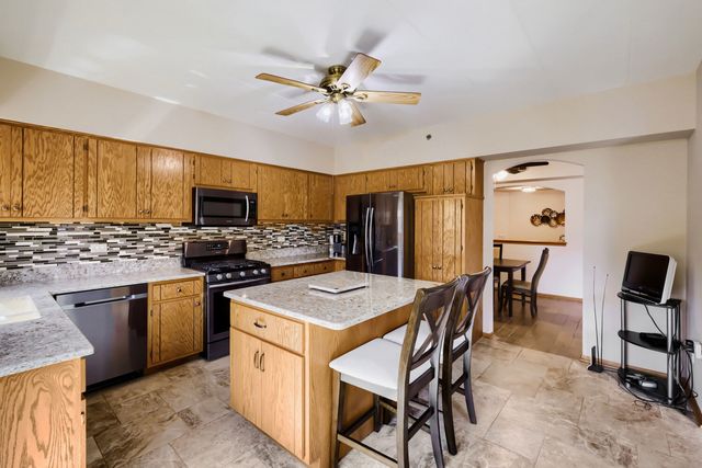 11535 Settlers Pond Way 2C, Orland Park, IL 60467