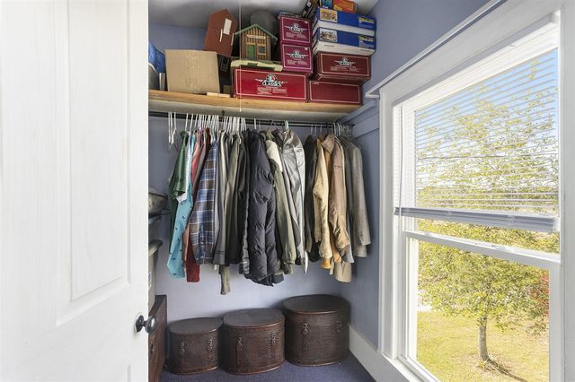 55637 Bennett Road, Leonidas, MI 49066