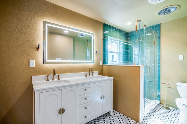 2418 Patricia Lane, Garland, TX 75041