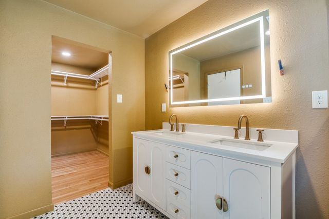 2418 Patricia Lane, Garland, TX 75041