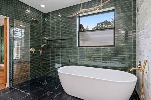 4004 Peck Street, Santa Fe, TX 77517
