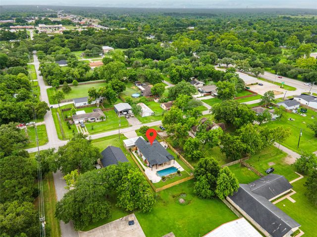 4004 Peck Street, Santa Fe, TX 77517