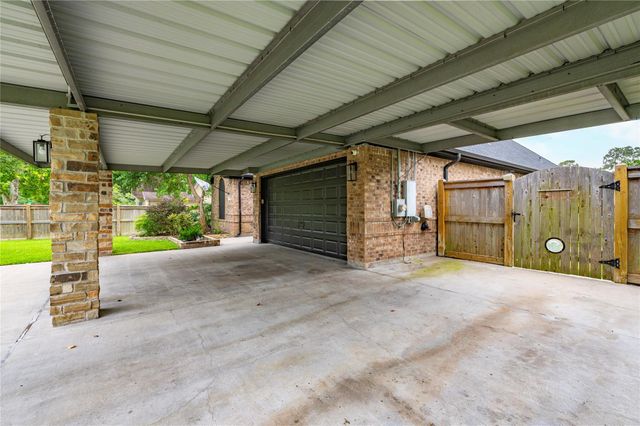 4004 Peck Street, Santa Fe, TX 77517