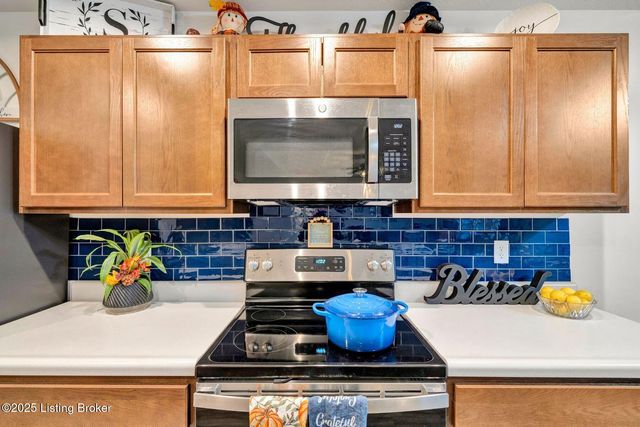 164 Shadow Rock Ct, Shepherdsville, KY 40165