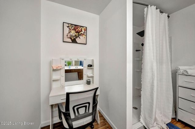 164 Shadow Rock Ct, Shepherdsville, KY 40165