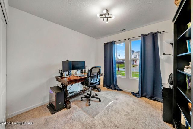 164 Shadow Rock Ct, Shepherdsville, KY 40165