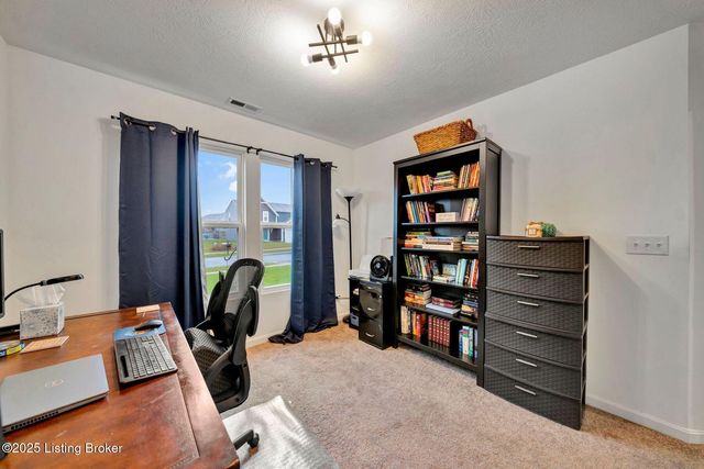 164 Shadow Rock Ct, Shepherdsville, KY 40165