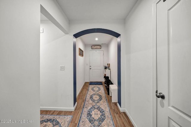 164 Shadow Rock Ct, Shepherdsville, KY 40165