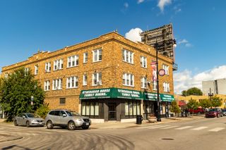 6403 N Bell Avenue 206, Chicago, IL 60645