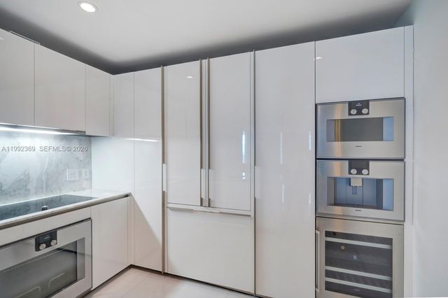 10203 Collins Ave 1005, Bal Harbour, FL 33154