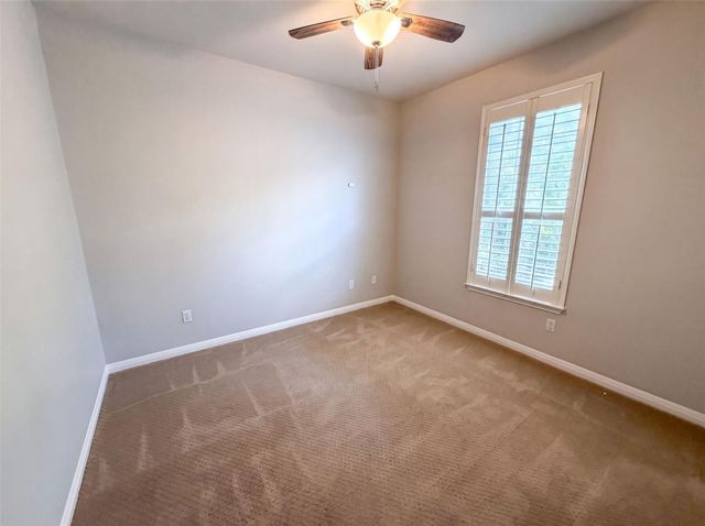 8518 Cahill DR 19, Austin, TX 78729