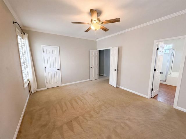 8518 Cahill DR 19, Austin, TX 78729