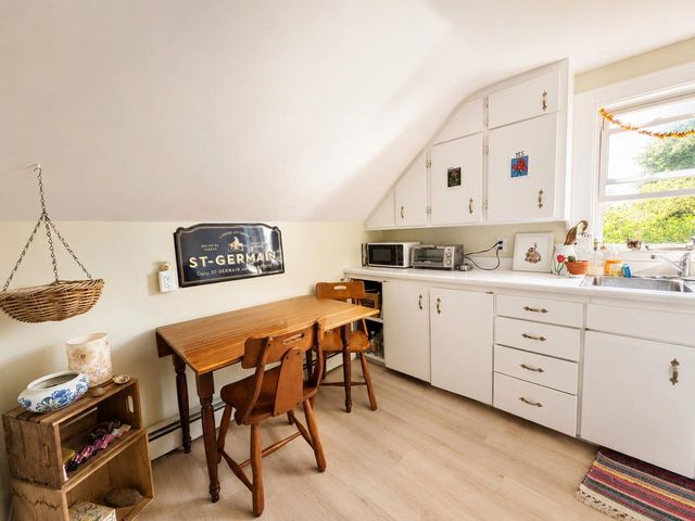 374 Flynn Avenue, Burlington, VT 05401