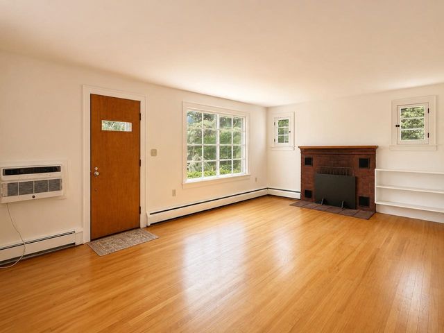 374 Flynn Avenue, Burlington, VT 05401