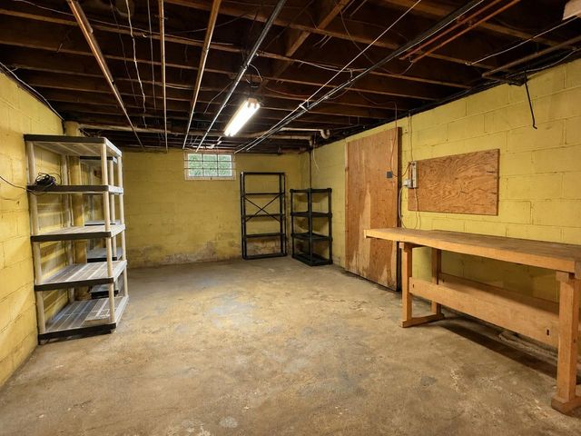 374 Flynn Avenue, Burlington, VT 05401